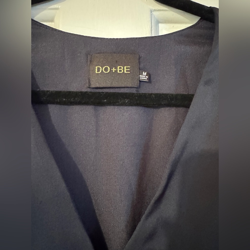 Do+Be V Neck Front Tie Bow Satin Navy Blue Mini Dress Size Medium EUC - Picture 4 of 5